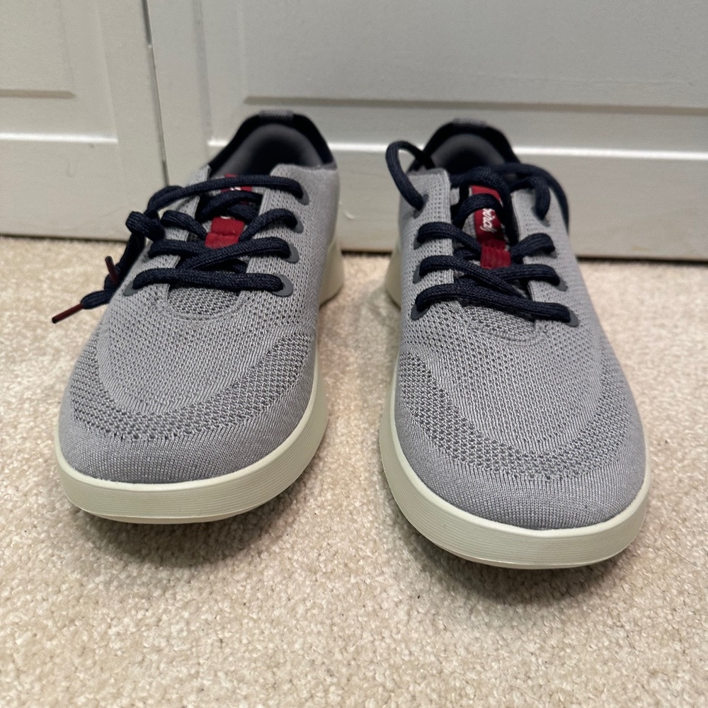 NEW IN BOX: Allbirds Men's Tree Runner Go